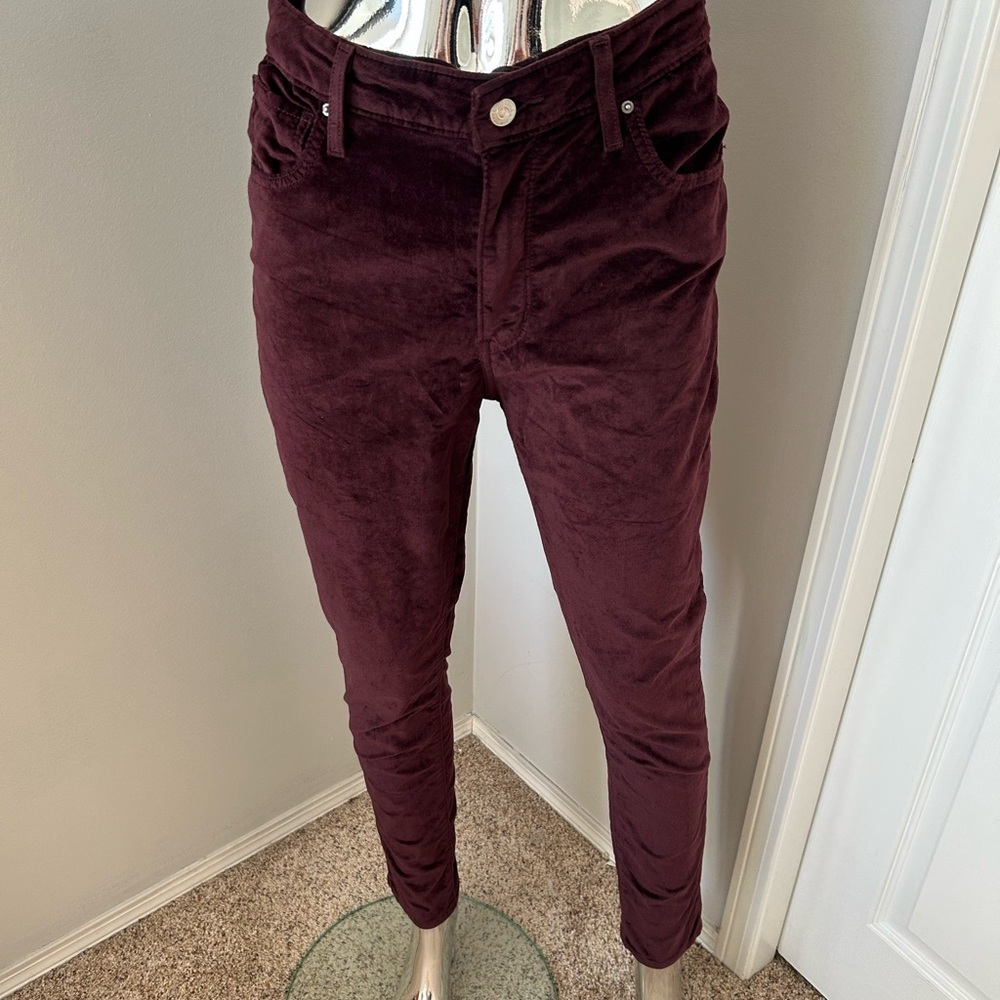 Levi’s 721 burgundy velvet stretch jeans